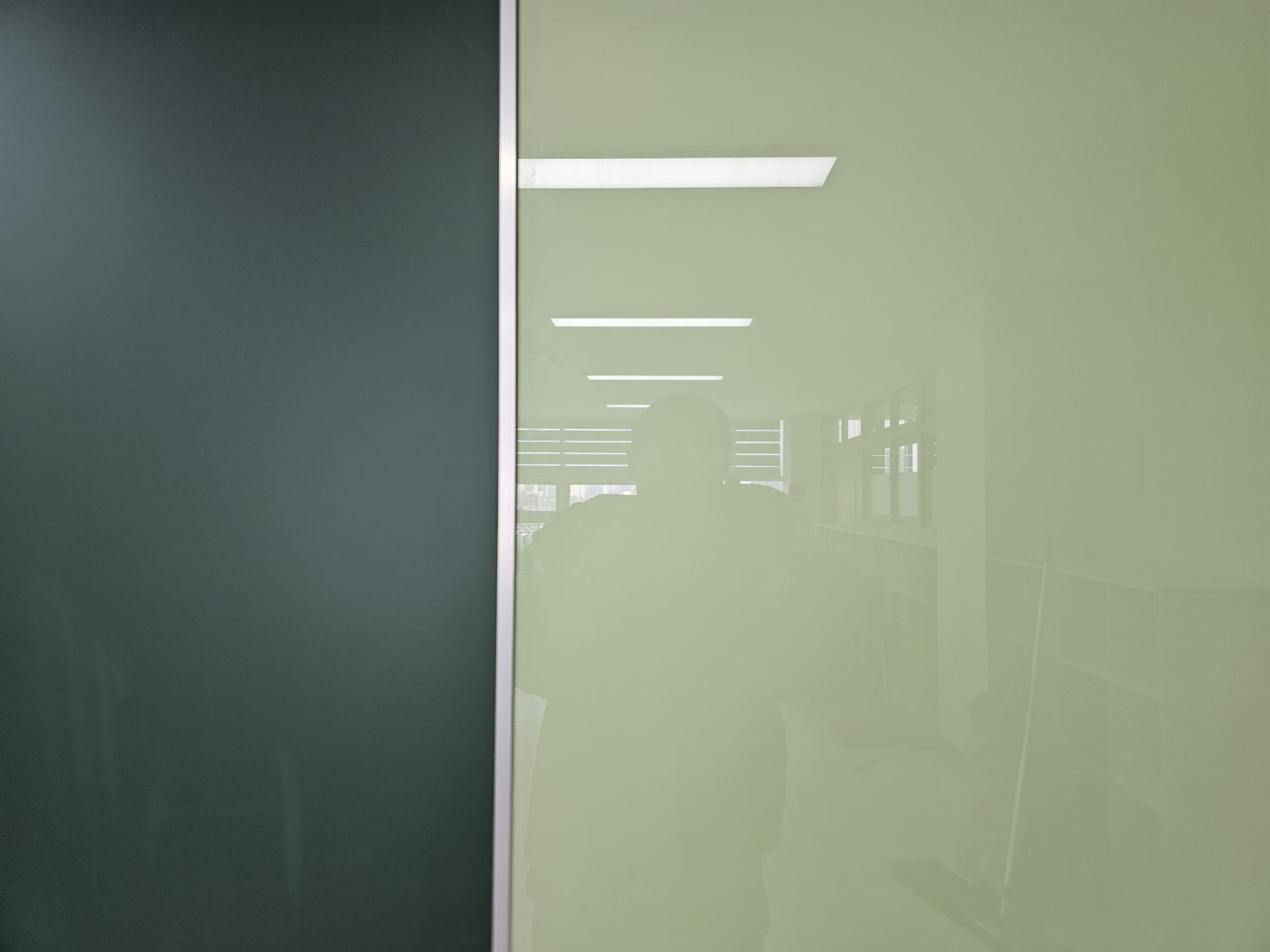 B20 그린법랑칠판(분필용)+양사이드 칼라유리보드(민트그린)