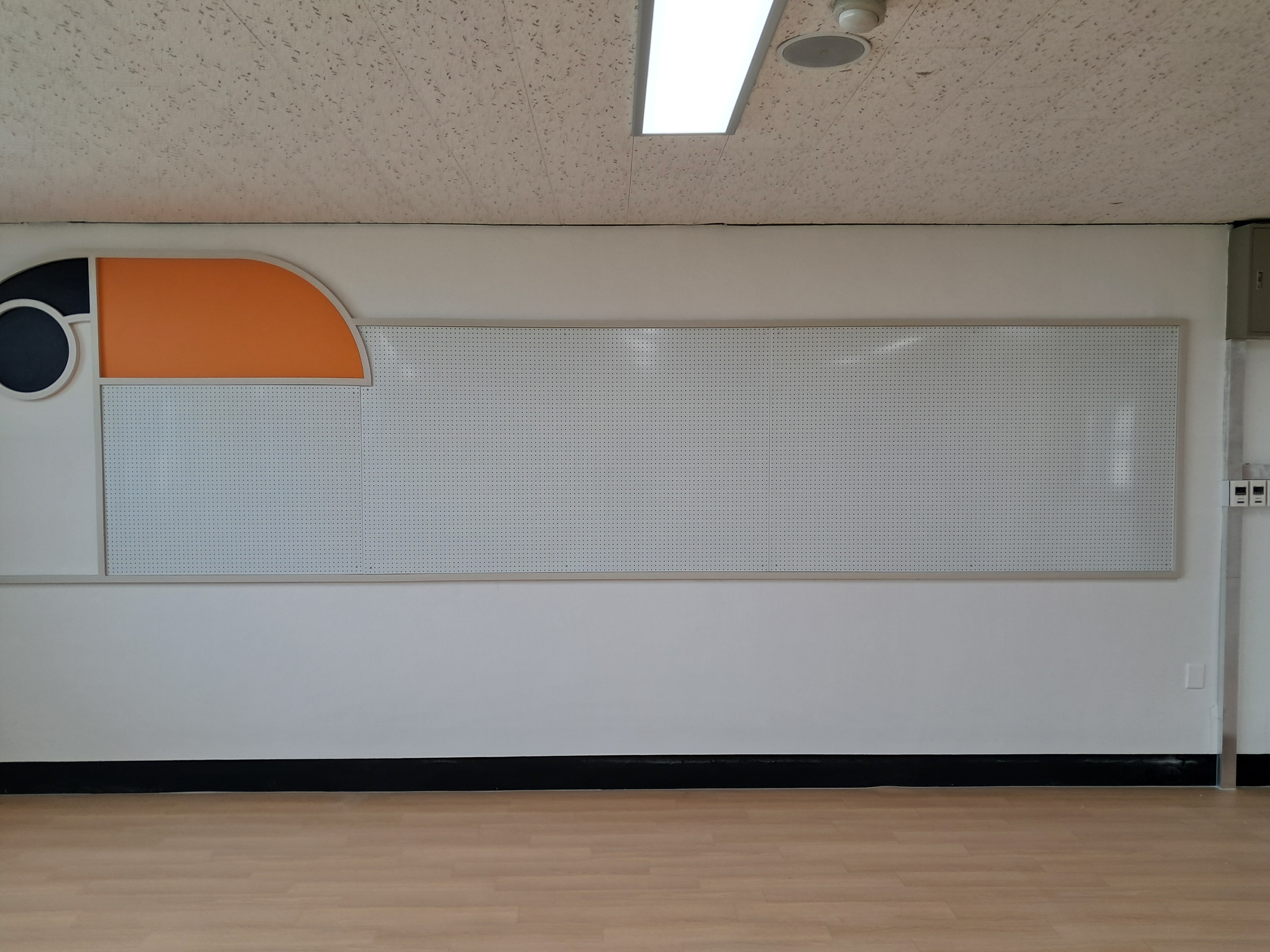 GB-242 타공게시판 색상:백색, 아이보리