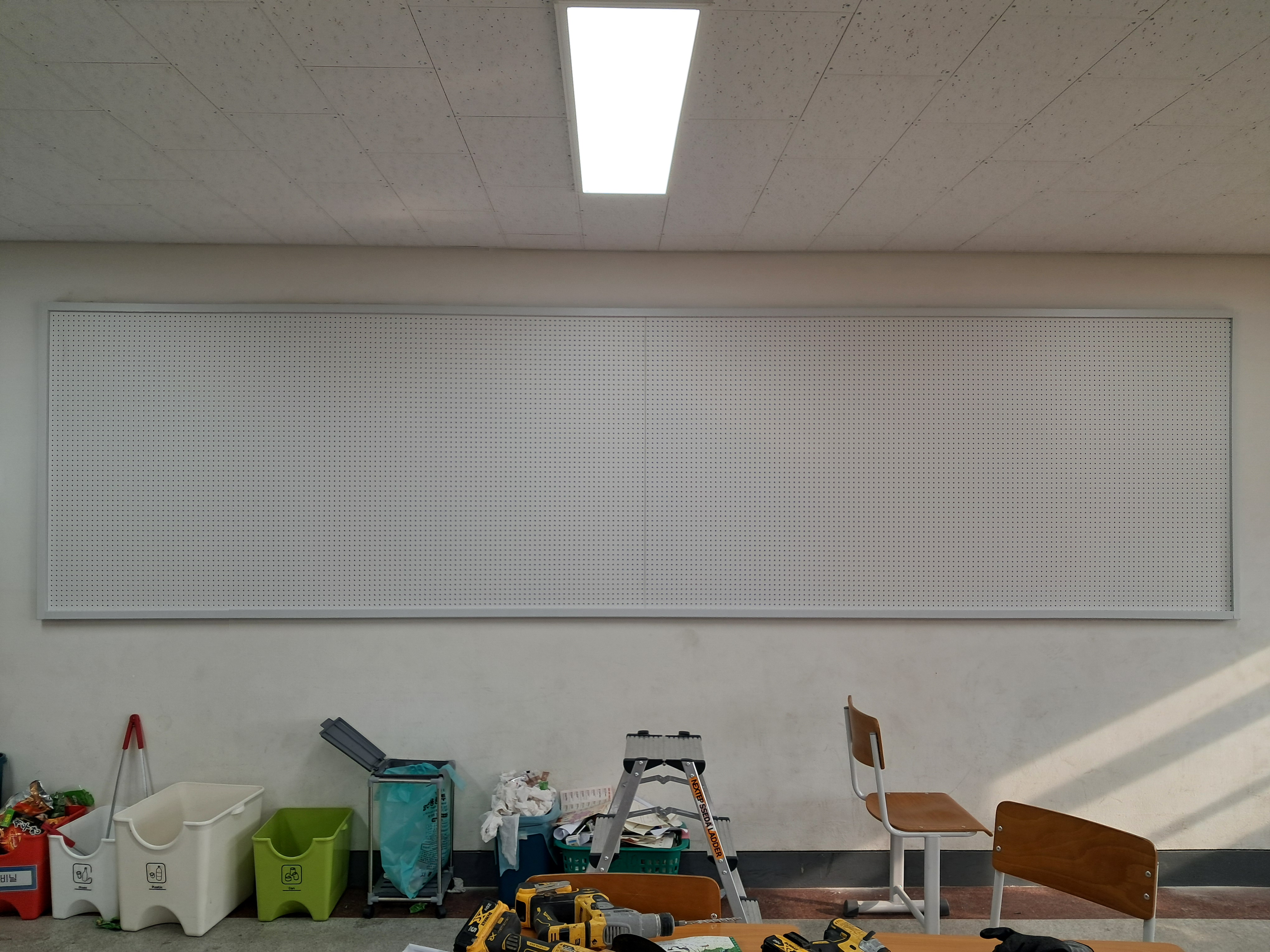 GB-275 타공게시판 색상: 흰색