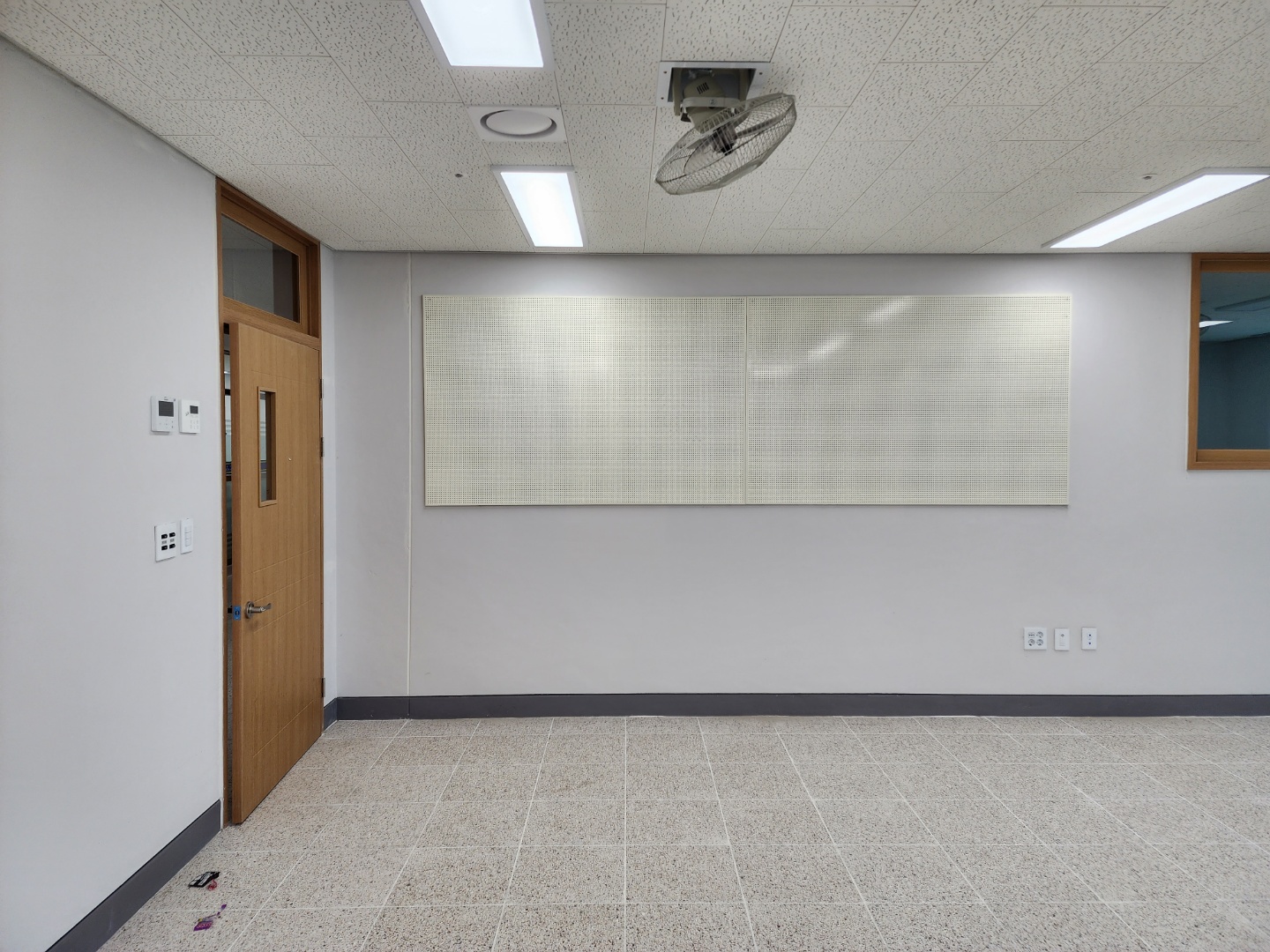 GB-59 타공게시판